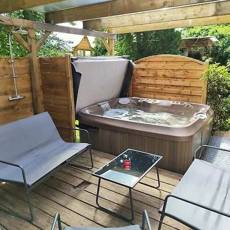 Au Coeur De La Nature Et Des Chevaux Avec Jacuzzi Sauna