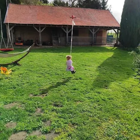 Au Coeur De La Nature Et Des Chevaux Avec Jacuzzi Sauna Prázdninový dům *